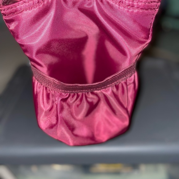 New igloo lunchbox - Picture 3 of 4